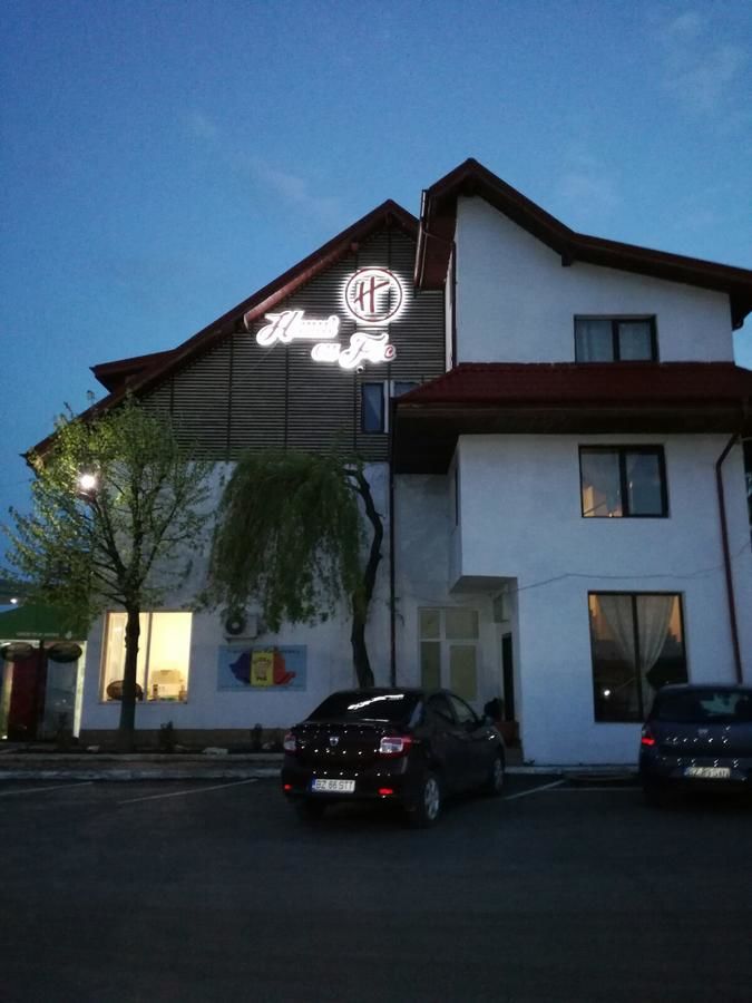 Отель Hotel Hanul Cu Foc Buzău-33